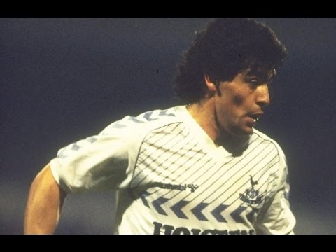raro filmato, Diego gioca con il Tottenham nel 1986!