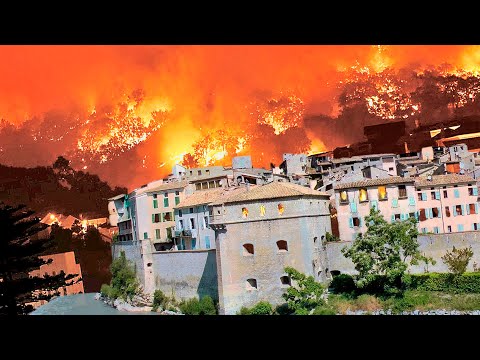France is on fire! Urgent evacuation of people! Hundreds of houses are destroyed by wildfires in Var