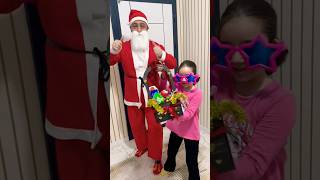 Noel Baba Yılbaşı Hediyeleri Getirdi 🎅🎁❤️
