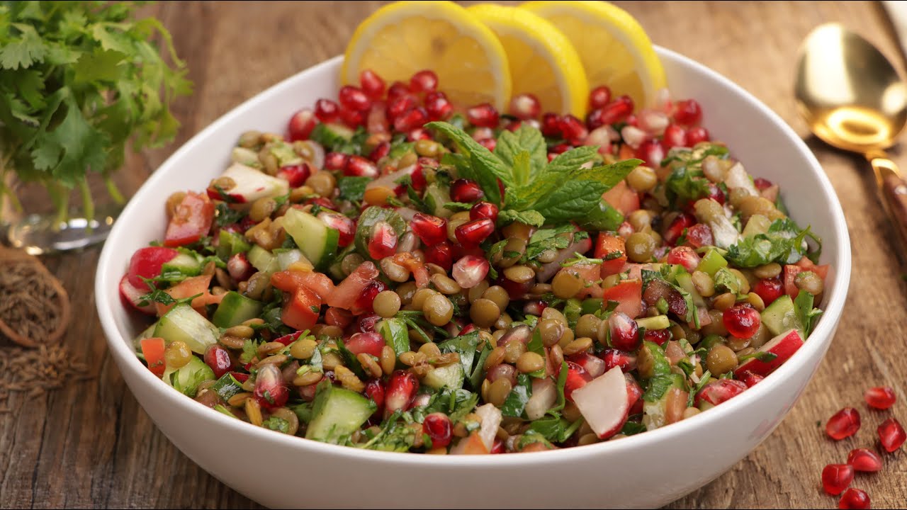 سلطة العدس الصحية الشهية  بطريقة سهلة وطعم غني