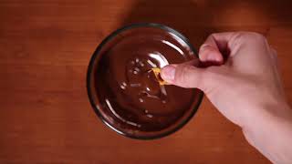 Southwest Airlines Pretzel Recipe - Chocolate screenshot 4