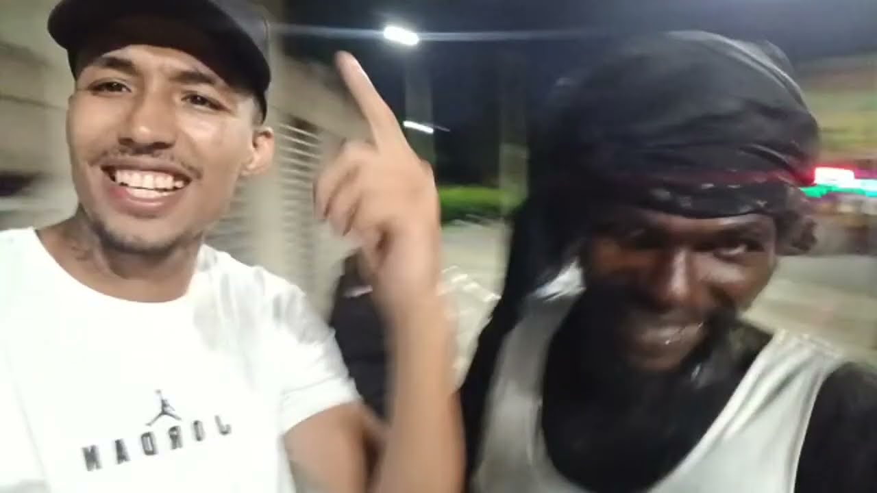 شارع الفتياة 💃 في كولومبيا