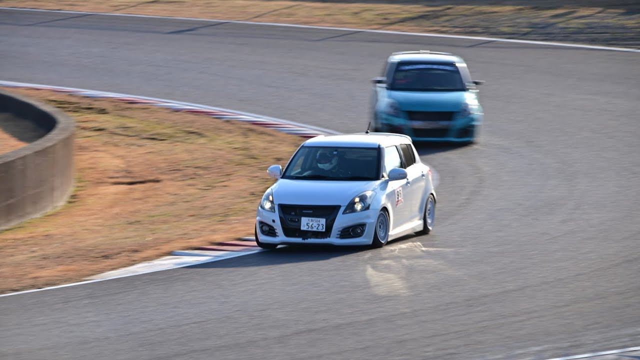 2025 スイフトカップ　開幕戦　岡山国際サーキット　ZC32 スイフトスポーツ　アンダー195クラス　2位