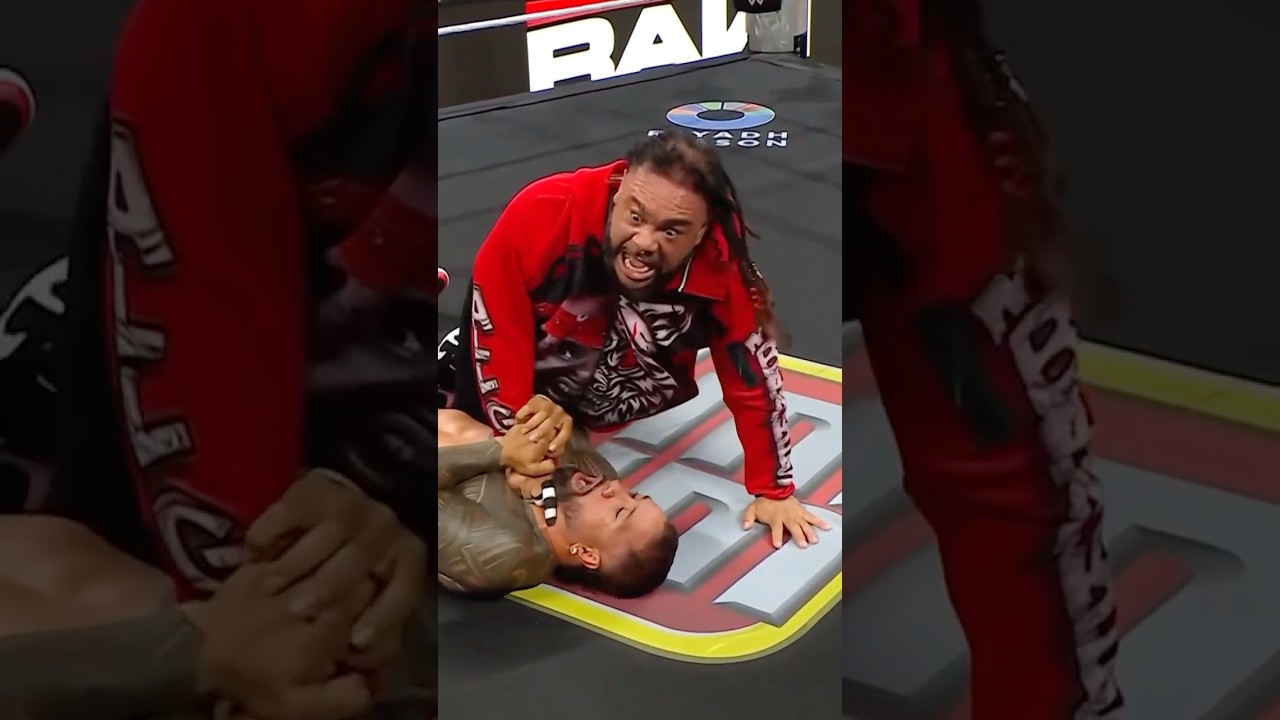 There’s no point in reasoning with Jacob Fatu 🤦 #WWERaw