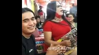 Charly Setia Band ft Beti - Dandan Ambyar (wik wik wik Ambyar)