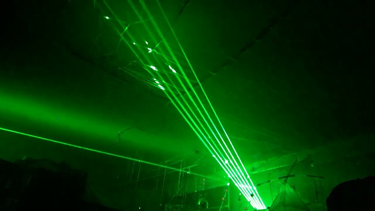 LASER Testing Auto Linie Indoor für Draussen vom 2025 | Lasershow Test | 2026