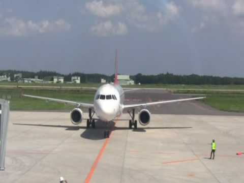 茨城空港で台湾と中国が御対面