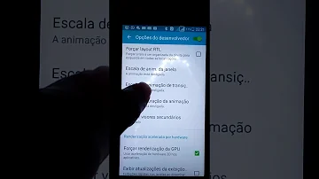 O que fazer quando a tela do celular fica tremendo?