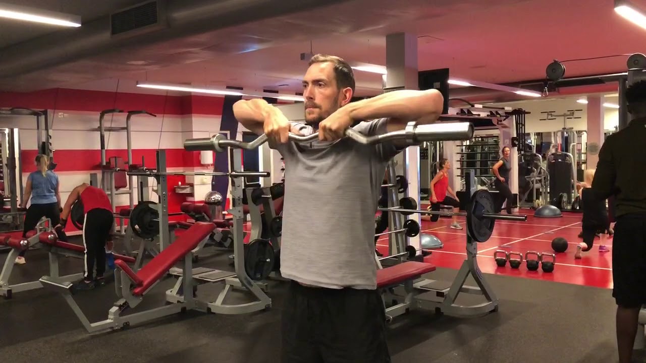 dominique jackson Upright row