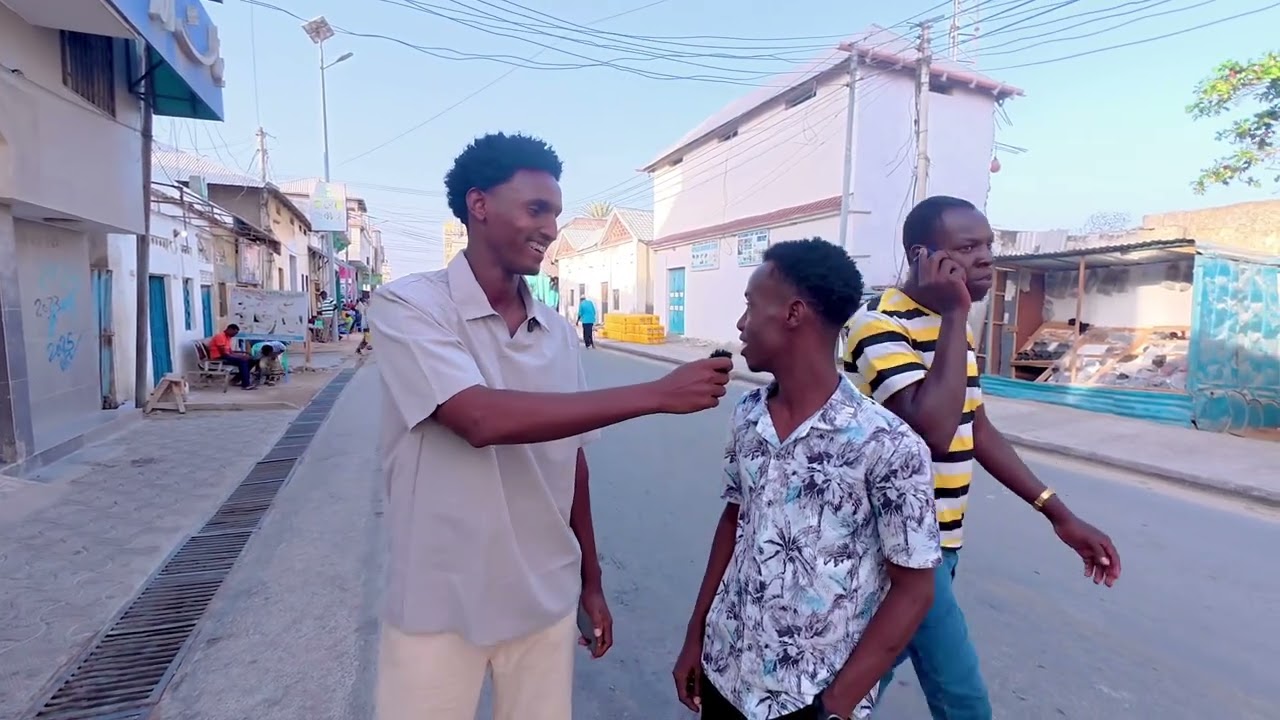 DABKA MOBELKAGA MEQUU MARAYAA IO SACADA KU GULEEYSO 10$