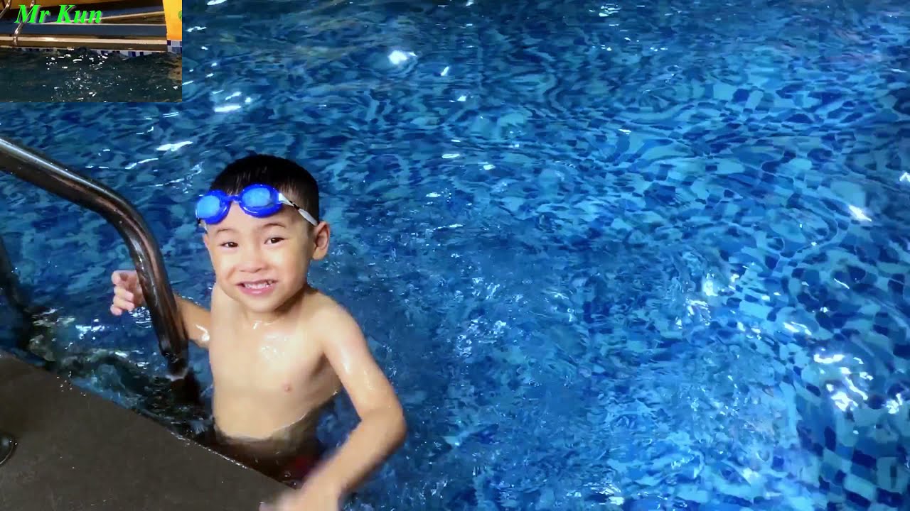 Bể bơi bốn mùa Trương Định [oto360]