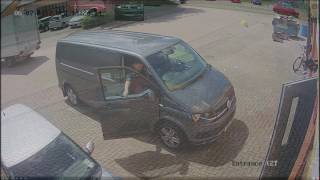 Hikvision 4MP IP Bullet Camera Demonstration (DS-2CD2042WD-I & DS-2CD2T42WD-I5)