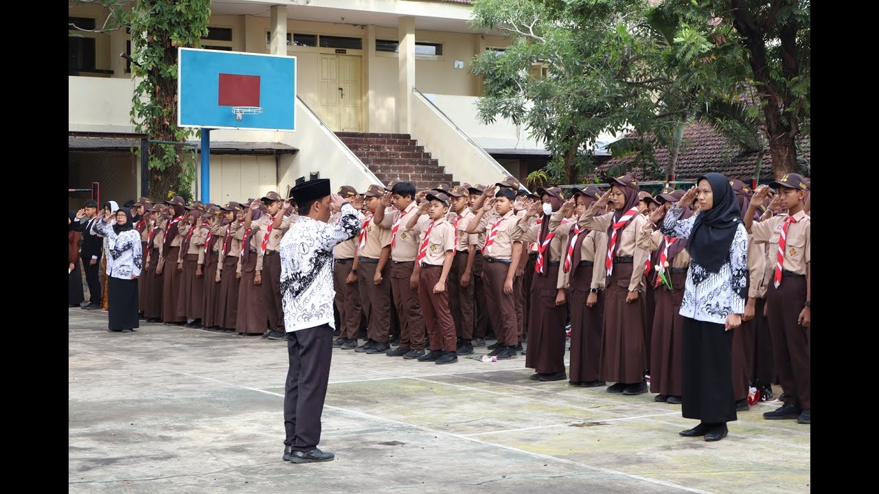 UPACARA HARI GURU NASIONAL 2023 | SMP NEGERI 1 PONCOKUSUMO