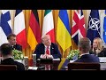 Гарантии безопасности Украине: о чём спорят Париж и Рим