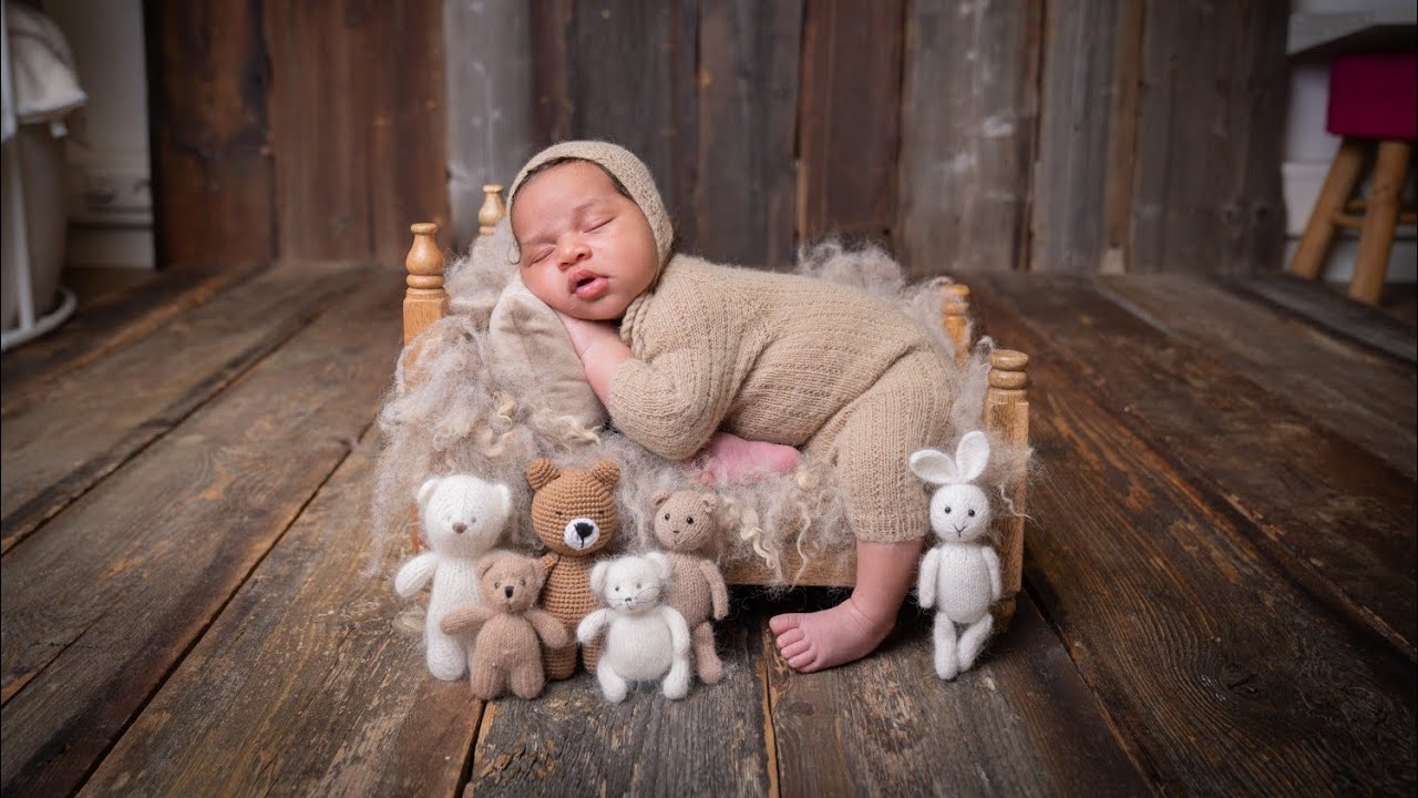 BABY FIRST ONE MONTH OLD CHECK UP | THE HUNDT FAMILY