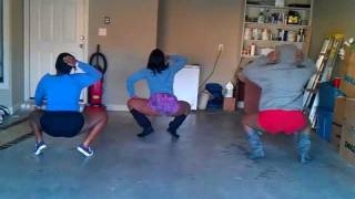 Round Of Applause-Bigelow Twerk Team