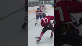 J'ai Surpris Un ABonné à Son Tournoi de Hockey, Maintenant Disponible 👀