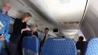 [ORIGINAL] American Flight 2293 Pilot Checks Crack