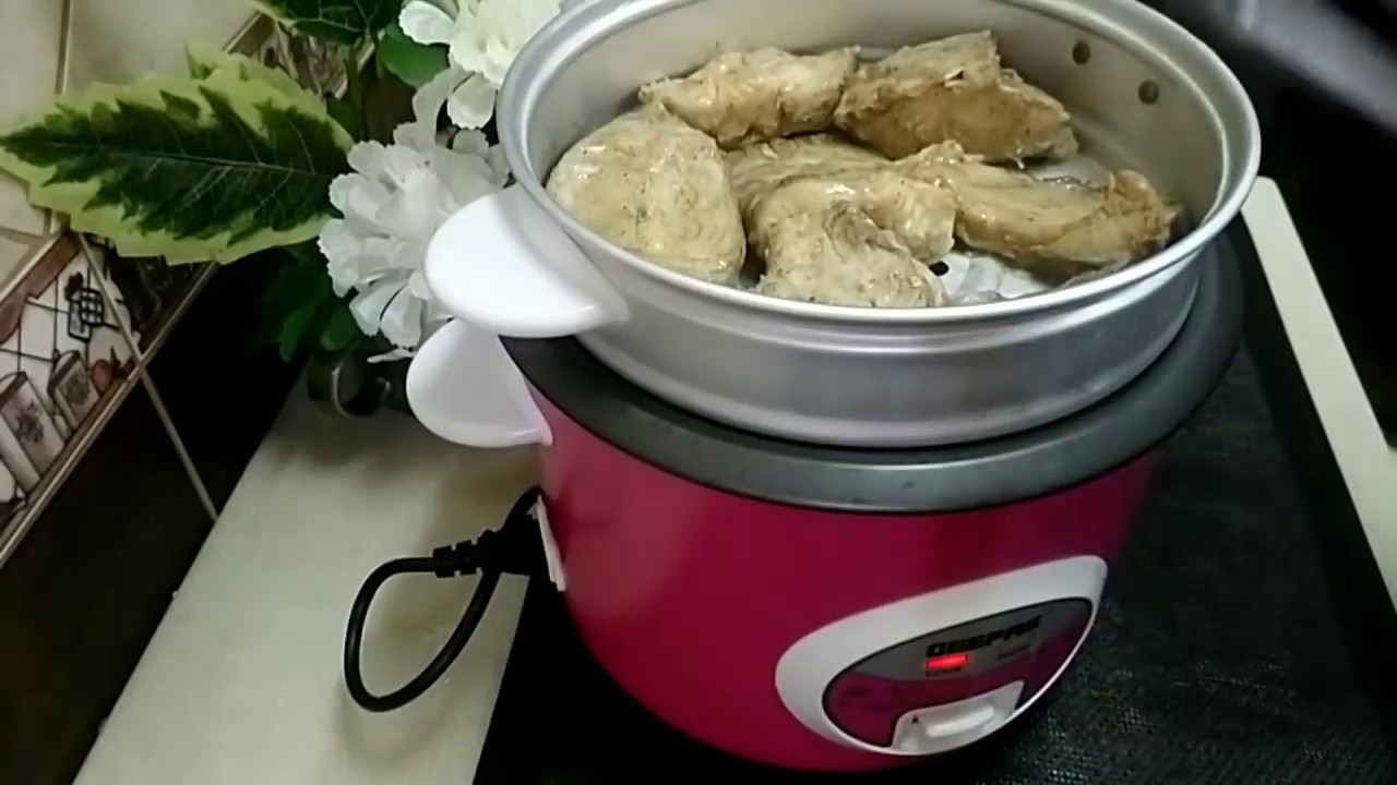 رز وسمك في طباخة الارز الكهربائيه