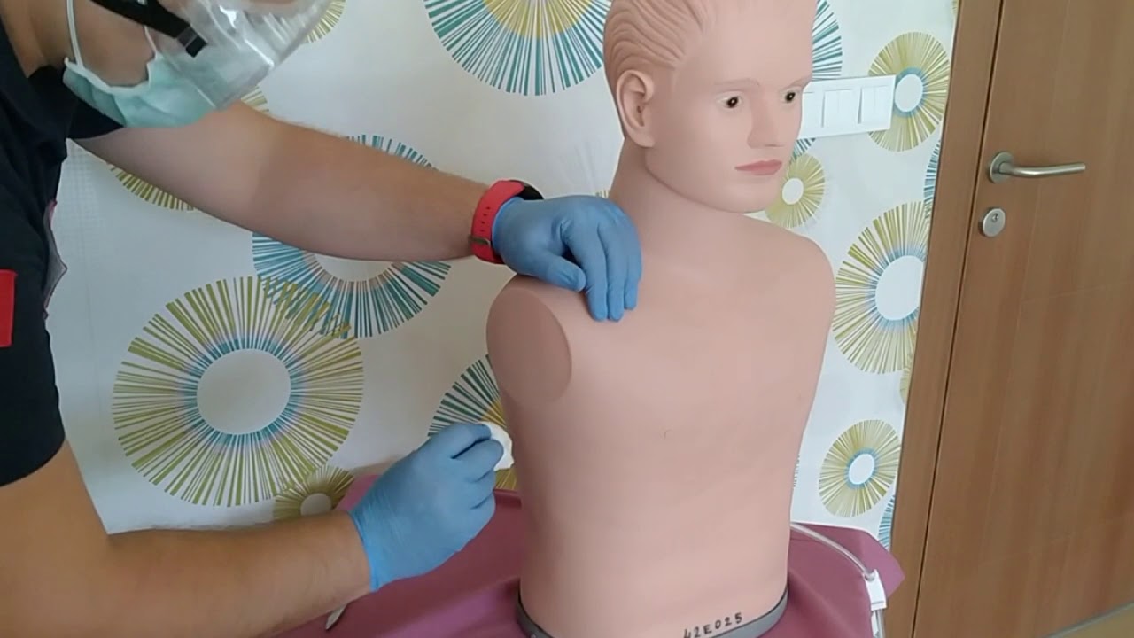 İğne ile Acil Dekompresyon