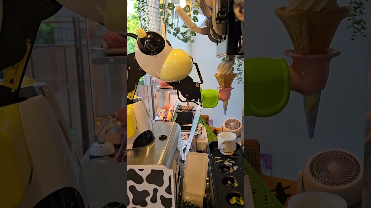 東京アオヤス ソフトクリームロボット