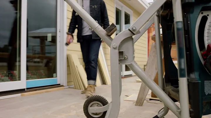 How a next-level pro lubricates a table saw – WD-40 Specialist® Gel Lube