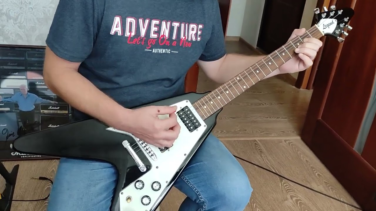 Legend by Aria Pro Flying V - YouTube