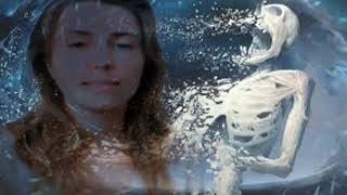 013 kirsten hacker : reading between the lines in E.M. James' ghost stories