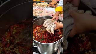 Panci Restoran China Ini Tidak Pernah Dicuci Selama 100 Tahun — Ini Rahasianya