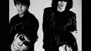 Video thumbnail of "Ramones-"Bye Bye Baby""