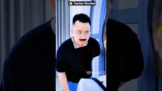 🤫 Smart Student vs Teacher!🍰 #shorts #shortsfeed #youtubeshorts #Fonts0.2