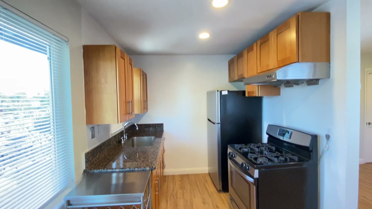 Beautiful 1 bedroom / 1 bathroom apartment at 1410 Hess Road , #3