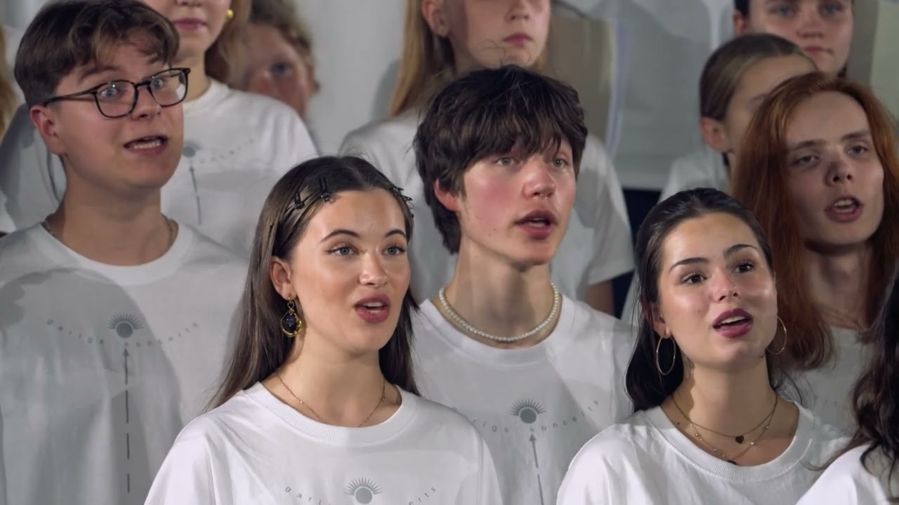 XIII Latvijas Skolu jaunatnes dziesmu un deju svētki