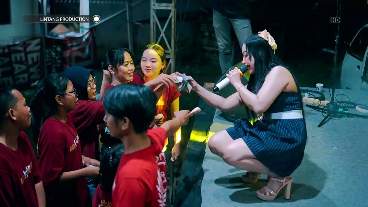 Cinta Merah Jambu - Yanti Moza - AVENZA MUSIK Live in Batang