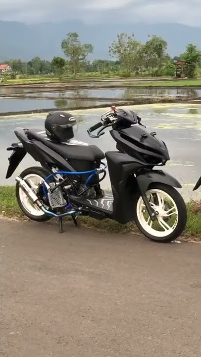 story 30 detik motor Vario