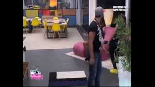 Sofia roubou o micro ao Diogo - 14-11