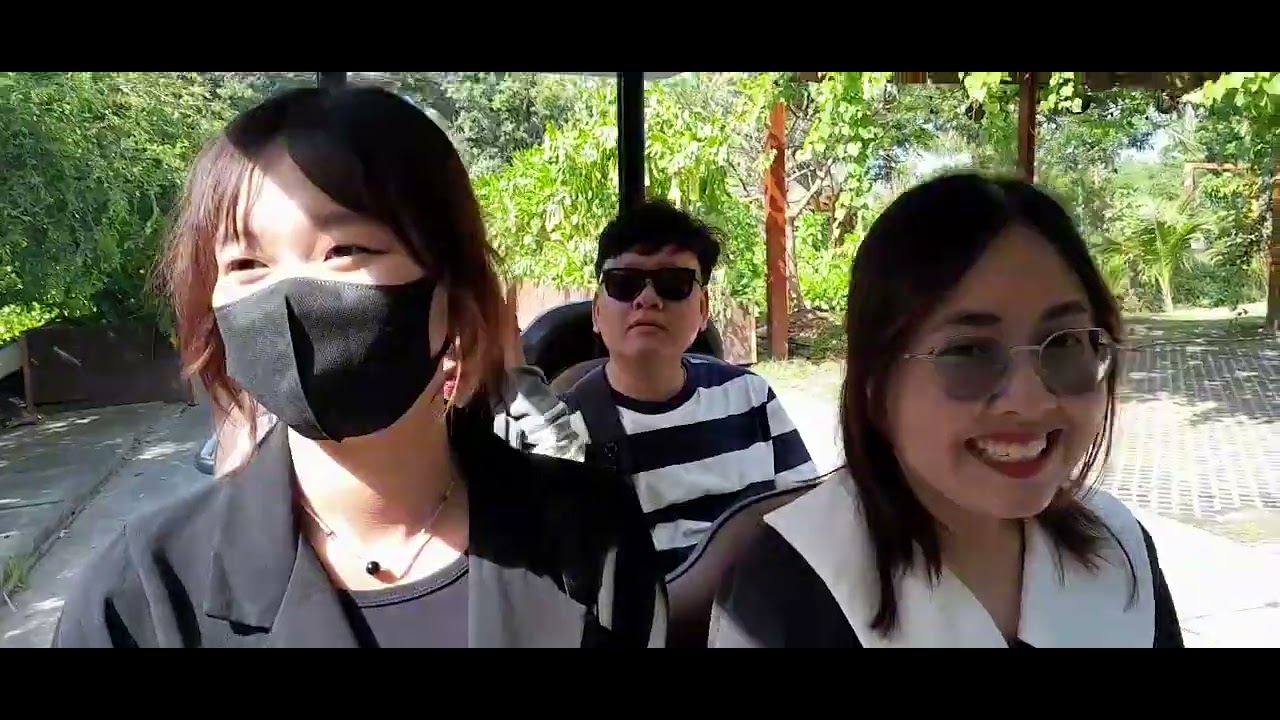 Khu du lịch điện gió Hòa Bình (Bạc Liêu)