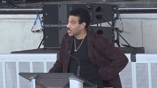 FULL SPEECH | Lionel Richie speaks ahead of Acrisure Amphitheater opening night