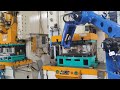 Robot press 200t line press tending