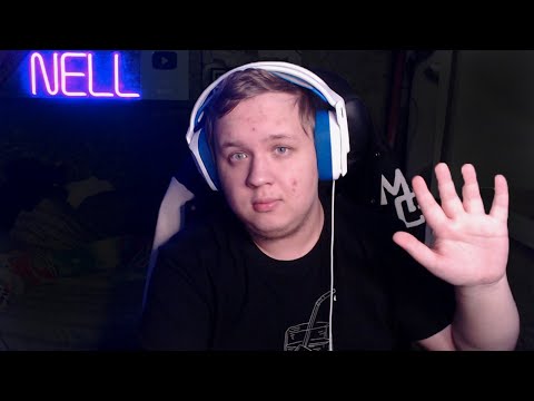  О чём-то сидим общаемся  -  О чём-то сидим общаемся 