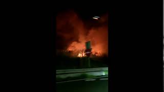 Un Incendio De Plumeros Causa Una Gran Humareda En La Zona De Villanueva