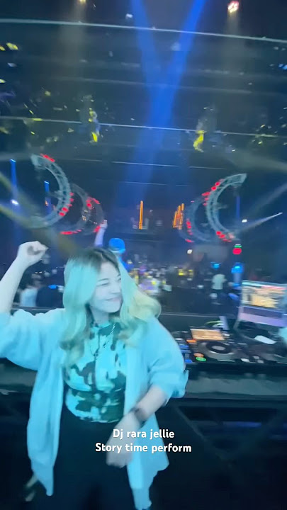 DJ RARA JELLIE AT VERTIQUE CLUB SURABAYA