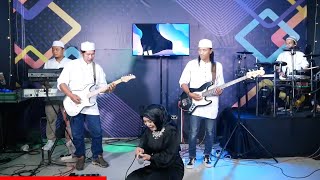 Kabel Mic Copot Saking Asiknya