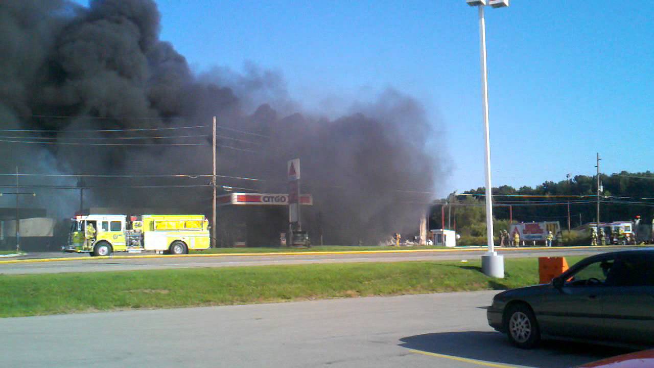 Truck garage fire in Barkeyville PA YouTube