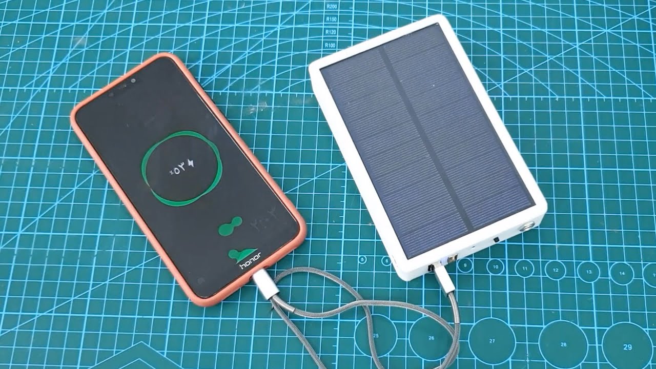 بور بانك يعمل بالطاقة الشمسية DIY Solar Charger Power Bank YouTube