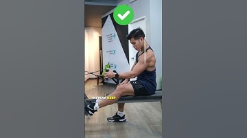 Single-arm seated cable row (lats)