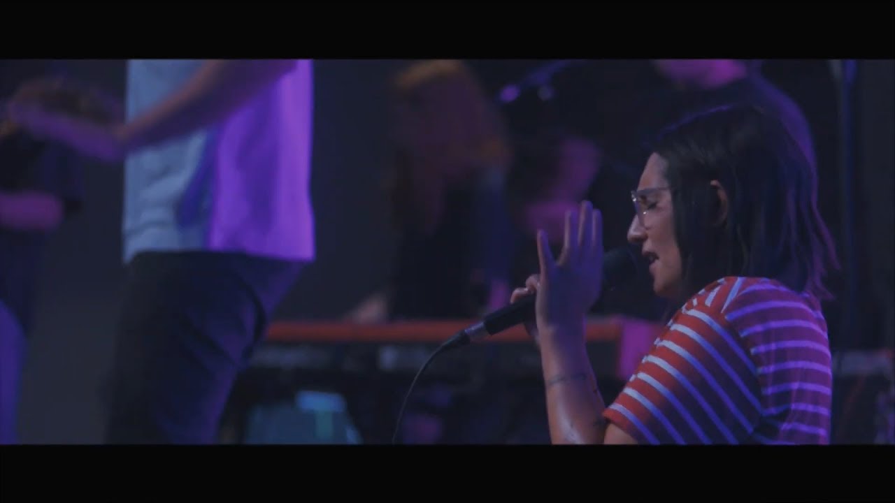 Holy Forever \u0026 Spontaneous | Live Worship Moment