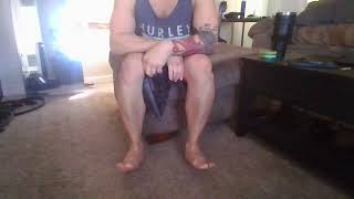 Seated toe raises