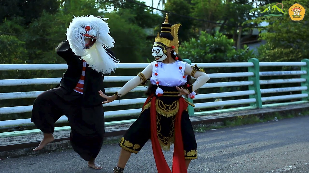 Ijen Geopark Corner - SMAN 2 Bondowoso