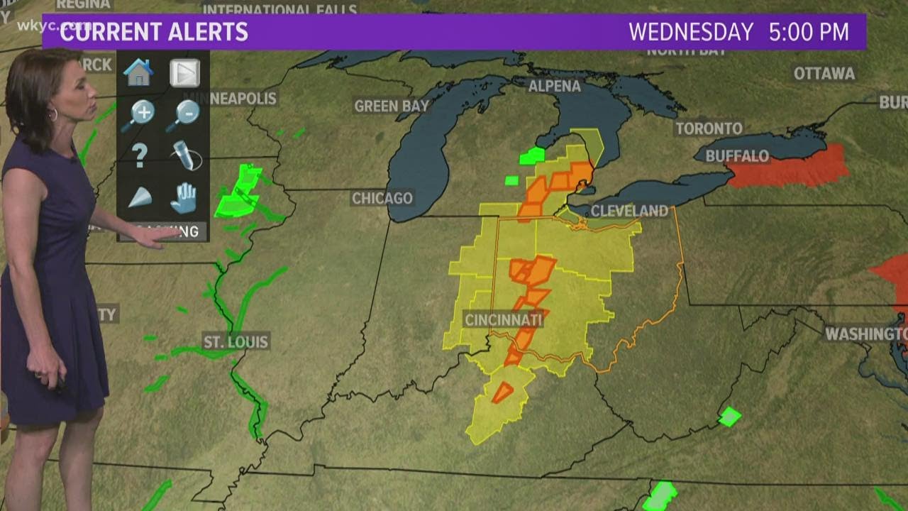 Storms ahead for much of Northeast Ohio - YouTube